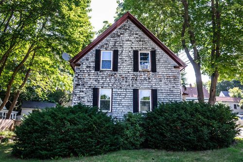 75 Richardson St, Bath, ME, 04530-2049 | Card Image