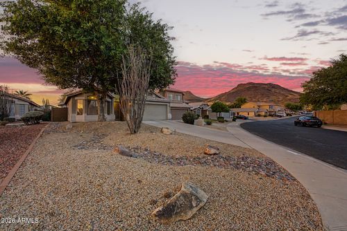 6458 W Saddlehorn Rd, Phoenix, AZ, 85083-3425 | Card Image