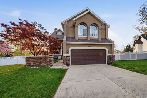 7910 Pear Tree Cir, Sandy, UT, 84094-7263 | Card Image