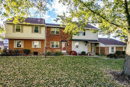7521 Kingsgate Way, West Chester, OH, 45069-2445 | Card Image