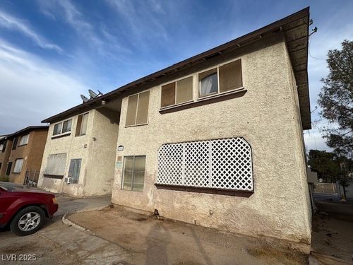 2761 Mountain Vista St, Las Vegas, NV, 89121-7810 | Card Image