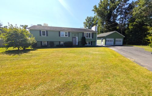 17 Brookview Dr, Plattsburgh, NY, 12901-4202 | Card Image