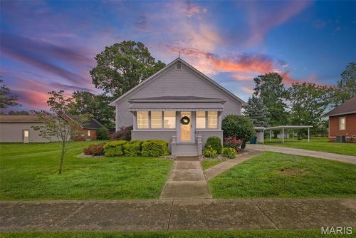 168 N Park Street, Hoyleton, IL, 62803 | Card Image