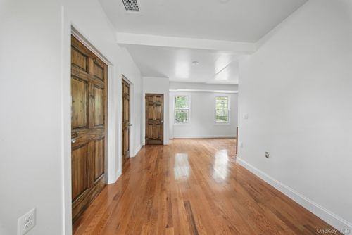 apt-4-14 Yankee Pl, Ellenville, NY, 12428-1541 | Card Image