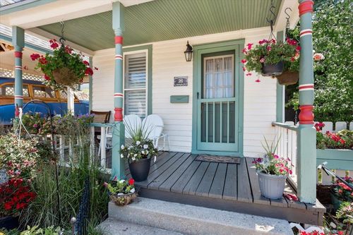 26 Washington St, Deadwood, SD, 57732-1465 | Card Image