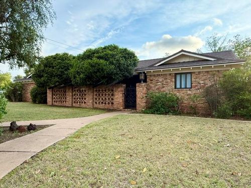 2907 Denison Ave, Snyder, TX, 79549 | Card Image