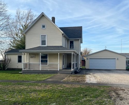 108 W Palmer St, Thawville, IL, 60968-1101 | Card Image