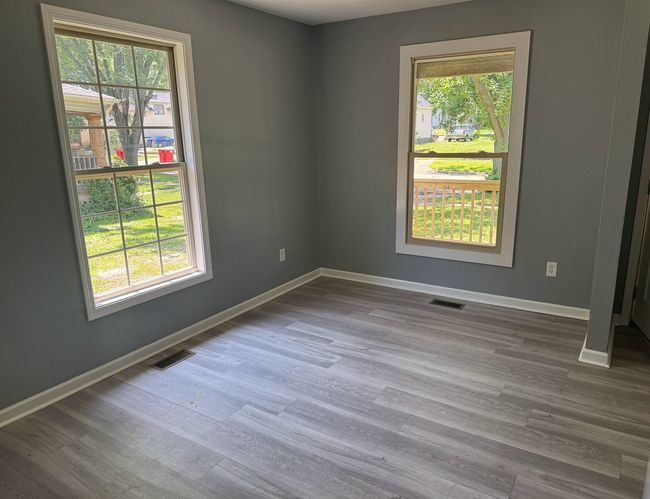 1312 N Hickory St, House other with 4 bedrooms, 2 bathrooms and 4 parking in Champaign IL | Image 9