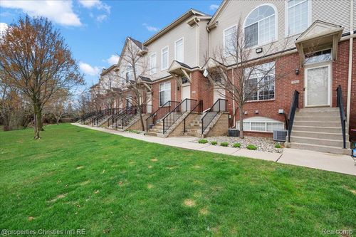 30784 Ardmore Ct, Novi, MI, 48377-4109 | Card Image