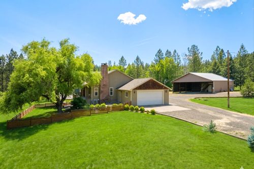 838 Ragsdale Rd, Trail, OR, 97541-9704 | Card Image