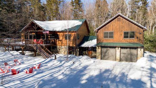 34 E Village Cir, Wilmington, VT, 05363 | Card Image