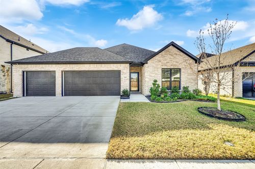 260 Lakeside Dr, Lavon, TX, 75166-4755 | Card Image