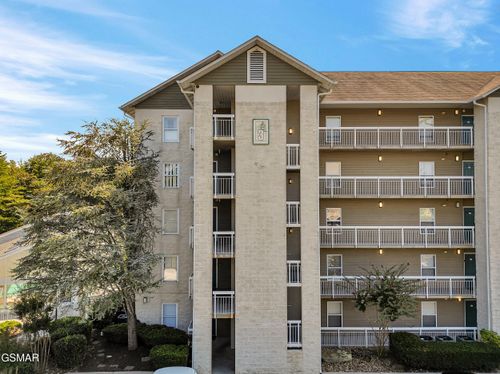 341-205 Ogle Dr, Pigeon Forge, TN, 37863-3847 | Card Image