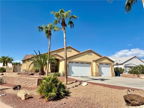 2427 Davis Ridge Ave, Bullhead City, AZ, 86429-7236 | Card Image