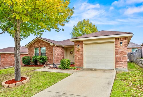 6922 Tractor Dr, Dallas, TX, 75241-3770 | Card Image