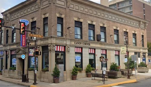 12 Main St, Houston, PA, 15342-1831 | Card Image