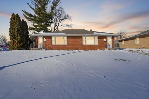 2529-2527-2529 Holmes St, Rockford, IL, 61108-7824 | Card Image