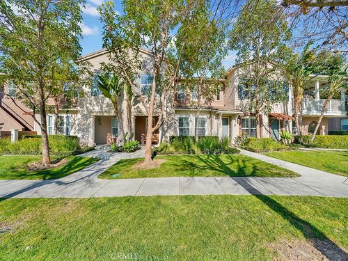 95 Duet, Irvine, CA, 92603-4251 | Card Image
