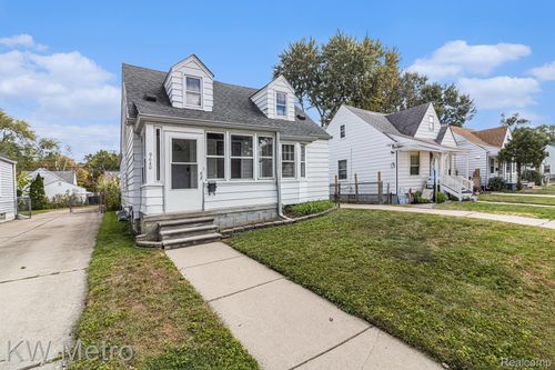 9640 Nathaline, Redford, MI, 48239-2207 | Card Image