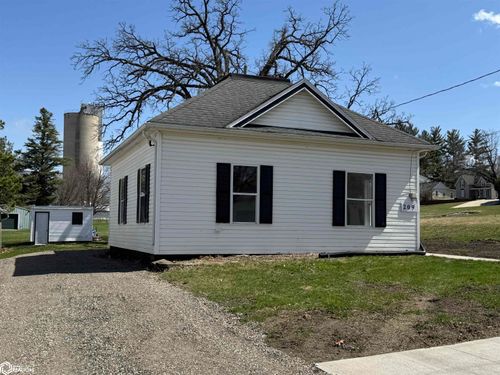 209 Mill St, Traer, IA, 50675-1122 | Card Image