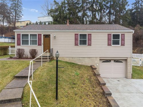 3025 Universal Road, Penn Hills, PA, 15235 | Card Image