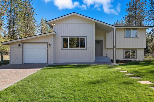 16406 N Tamarac Ln, Nine Mile Falls, WA, 99026-9479 | Card Image
