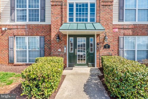 unit-3b-2500 Shelley Cir, FREDERICK, MD, 21702-5962 | Card Image