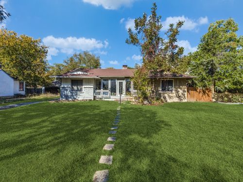 9127 San Fernando Way, Dallas, TX, 75218-4040 | Card Image