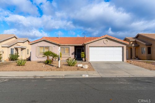 14184 Estate Way, Victorville, CA, 92394-7357 | Card Image