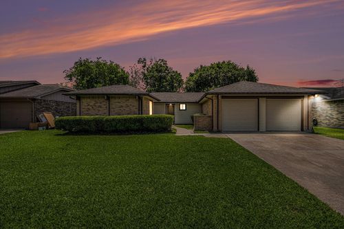 2513 Harpers Ferry Dr, League City, TX, 77573-3310 | Card Image