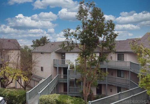 2962 Alanwood Ct, Spring Valley, CA, 91978-1976 | Card Image