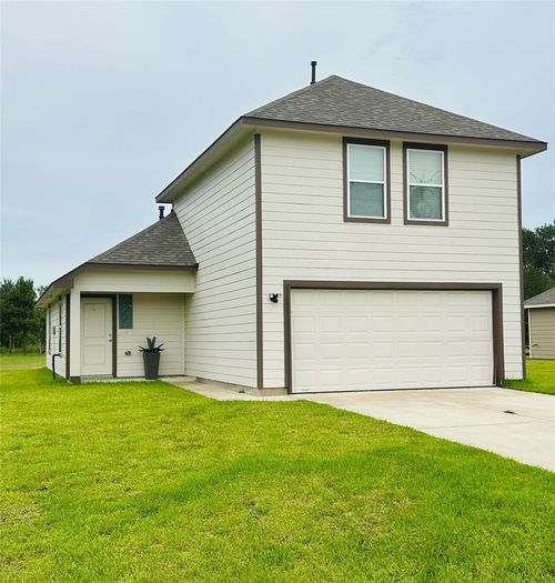 317 Road 5138, Cleveland, TX, 77327-1372 | Card Image