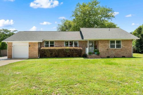 6810 White Oak Dr, Pensacola, FL, 32503-7570 | Card Image