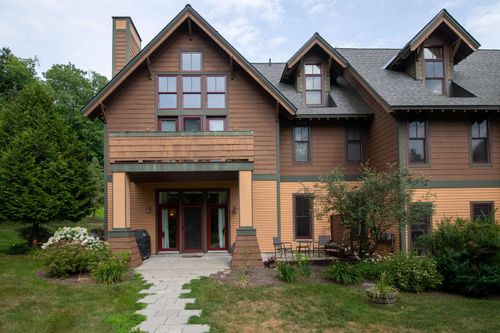 e-3-28 Carriage Ln, Proctorsville, VT, 05153 | Card Image