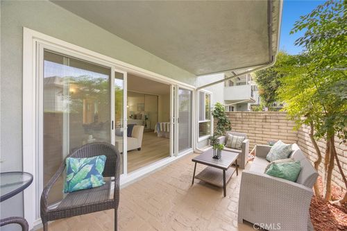 13-5140 E Atherton St, Long Beach, CA, 90815-3980 | Card Image
