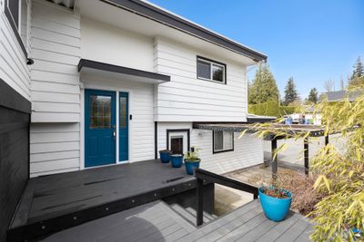 34070 Alma St, House other with 4 bedrooms, 2 bathrooms and 5 parking in Abbotsford BC | Image 2