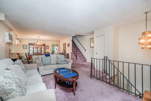 127 Keating Pl, Staten Island, NY, 10314-6146 | Card Image