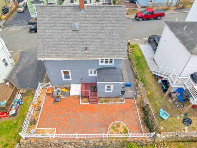 22 Lookout St, House other with 3 bedrooms, 2 bathrooms and 2 parking in Gloucester MA | Image 9