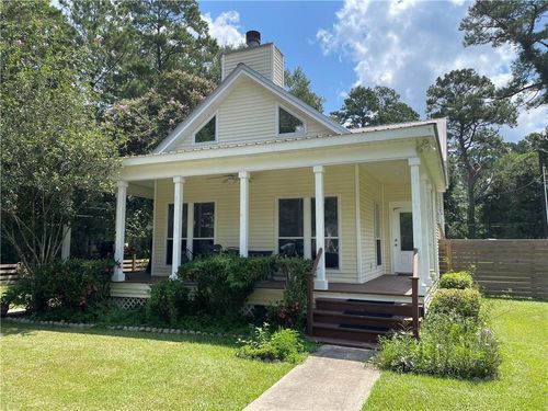 46344 Charles Dr, Hammond, LA, 70401-4027 | Card Image