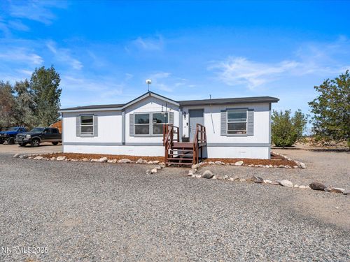 2590 E 5th St, Silver Springs, NV, 89429-7408 | Card Image