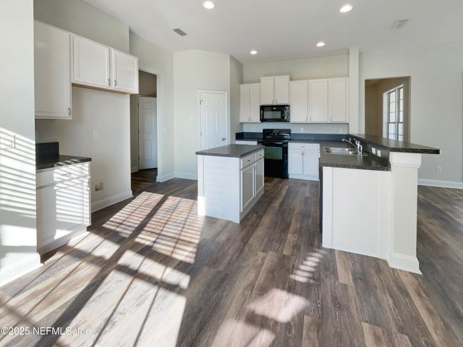 3203 Canyon Falls Dr, House other with 3 bedrooms, 3 bathrooms and null parking in GREEN COVE SPRINGS FL | Image 14