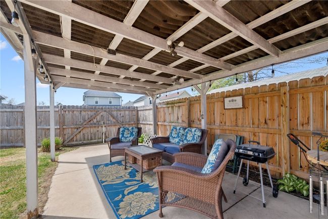 185 Center St, House other with 3 bedrooms, 2 bathrooms and 2 parking in Springdale PA | Image 24