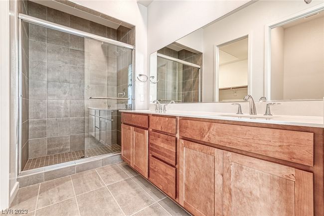 639 Grey Saker St, Townhouse with 4 bedrooms, 4 bathrooms and null parking in Las Vegas NV | Image 27