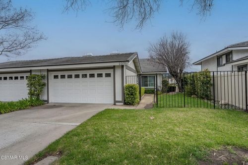 2271 Westshore Ln, Westlake Village, CA, 91361-1951 | Card Image