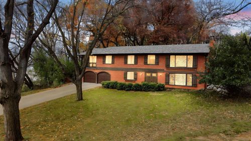 1533 Clare Ln, Wayzata, MN, 55391-2168 | Card Image