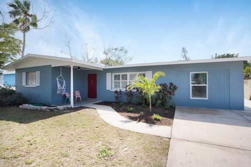 2001 25th Ave W, BRADENTON, FL, 34205-4556 | Card Image