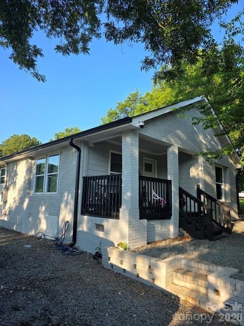 803 Gordon St, Monroe, NC, 28112-5332 | Card Image