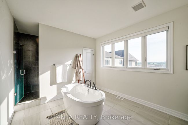 230 Yorkton Blvd, House other with 4 bedrooms, 5 bathrooms and 4 parking in Markham ON | Image 25