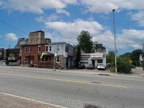 402 Preston St, Ottawa, ON, K1S4M9 | Card Image