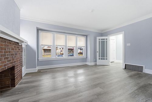 3718 N 18th Street, Milwaukee, WI, 53206 | Card Image